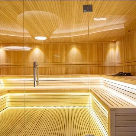 Emerald Mamba - Titova *