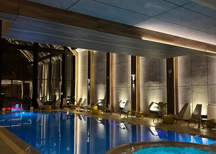 Emerald Mamba - Titova アパート *