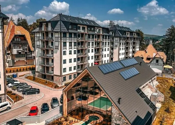 Emerald Mamba - Titova アパート ズラティボール